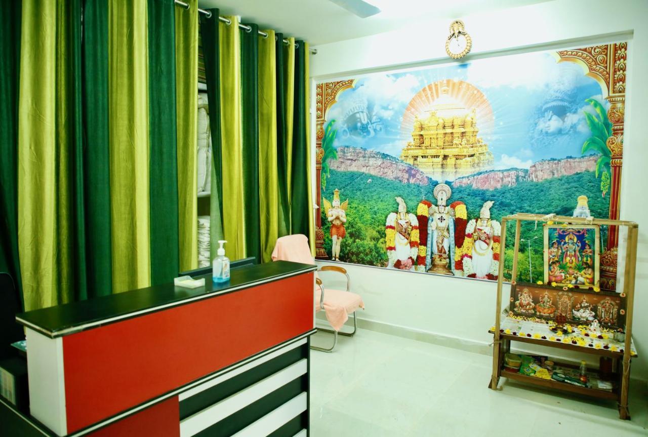 Truelife Homestays - Alamelu Avenue - Fully Furnished Ac 2Bhk Apartments In Tirupati - Walkable To Restaurants & Super Market - Fast Wifi - Kitchen - Easy Access To Airport, Railway Station, Sri Padmavathi & Tirumala Temple Exterior foto